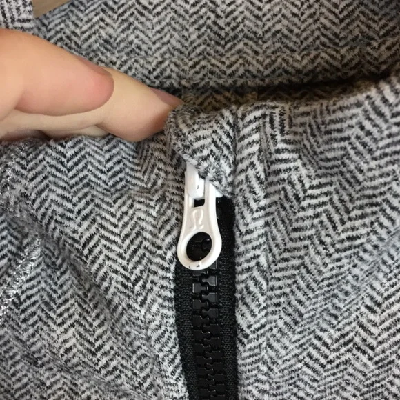 lululemon athletica Gray Jacket - Picture 7 of 8